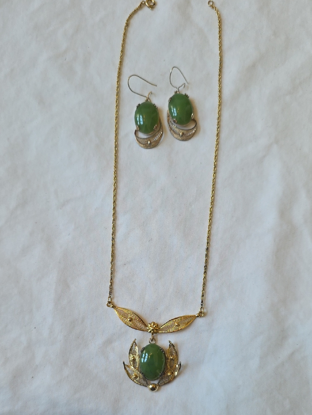 Sorrento Vintage GF Necklace and Earring Set with Green Cabochon Jade Stones